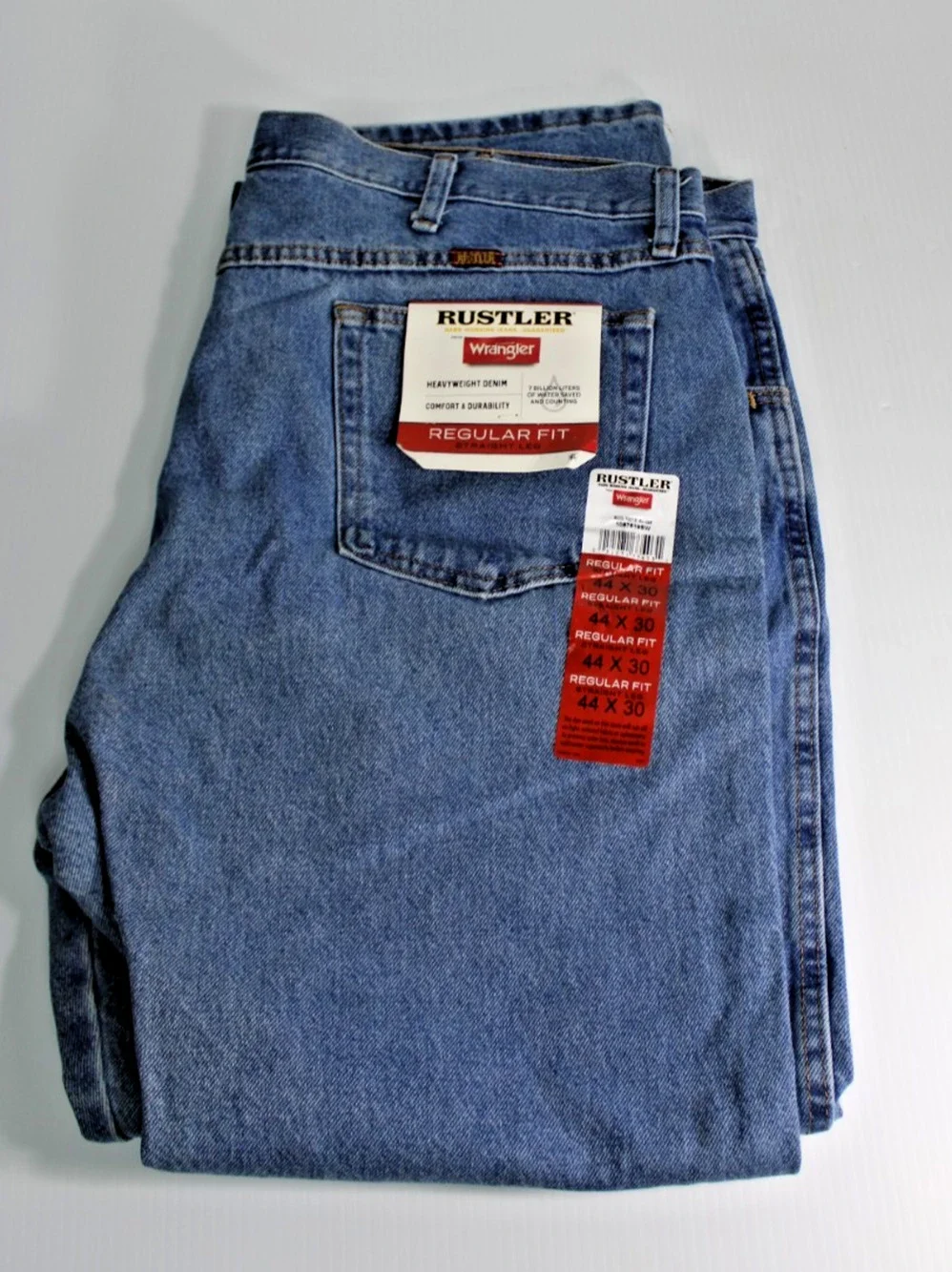 NWT Rustler Wrangler Men's Regular Straight Leg Jeans 44x30 Heavyweight Denim